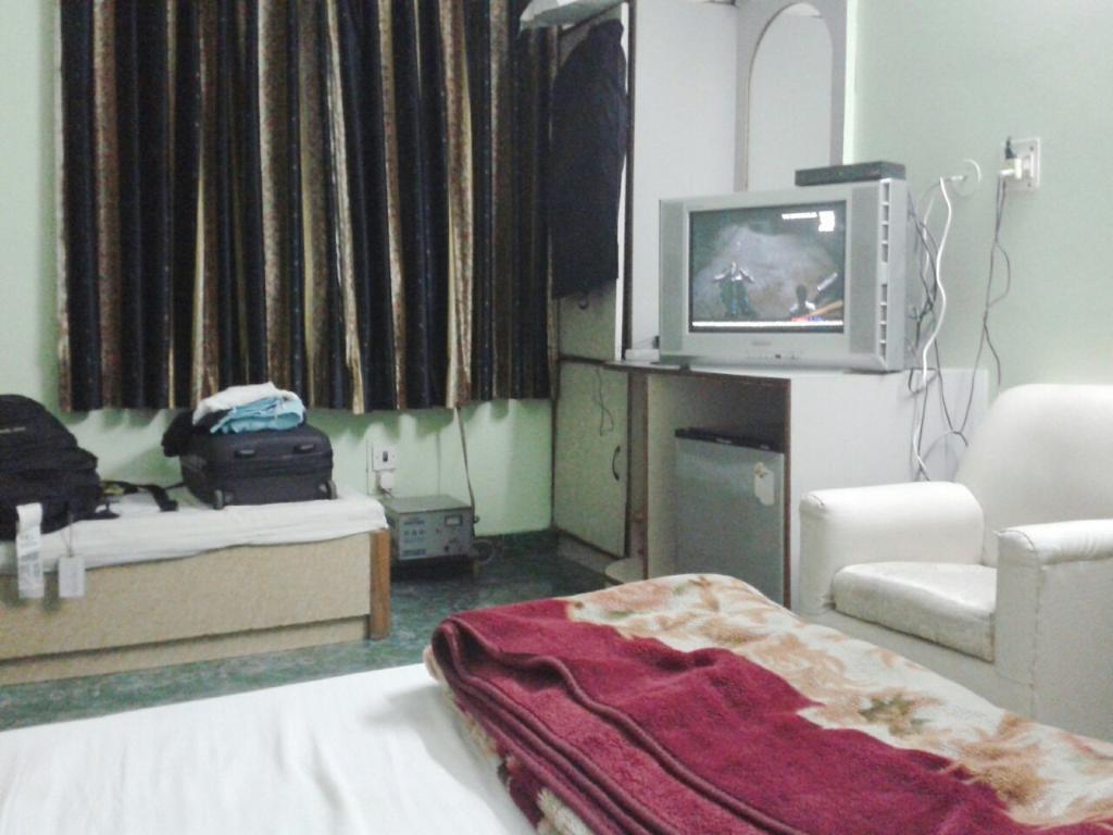 ניו דלהי Hotel Woodland Deluxe מראה חיצוני תמונה