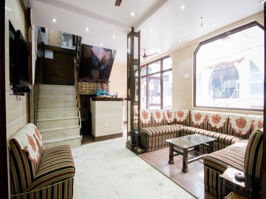 ניו דלהי Hotel Woodland Deluxe מראה חיצוני תמונה
