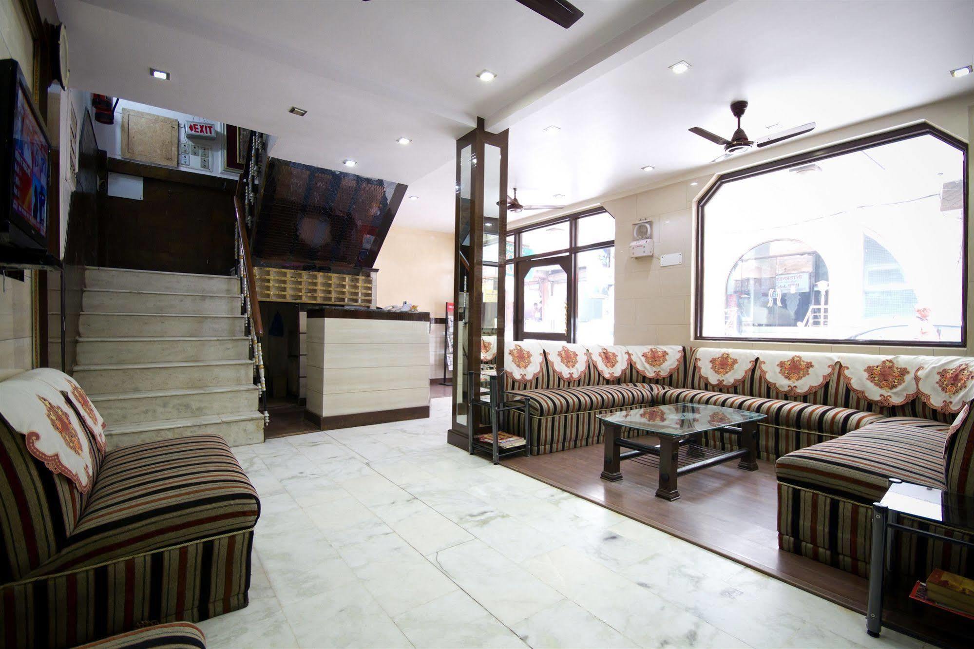 ניו דלהי Hotel Woodland Deluxe מראה חיצוני תמונה